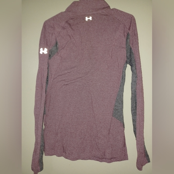 Under Armour Pullover - Picture 3 of 3